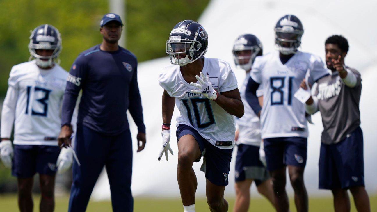 Tennessee Titans: A.J. Brown ranked as top-5 rookie by ESPN