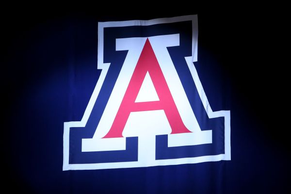Arizona wins at Stanford for 1st time since 2001