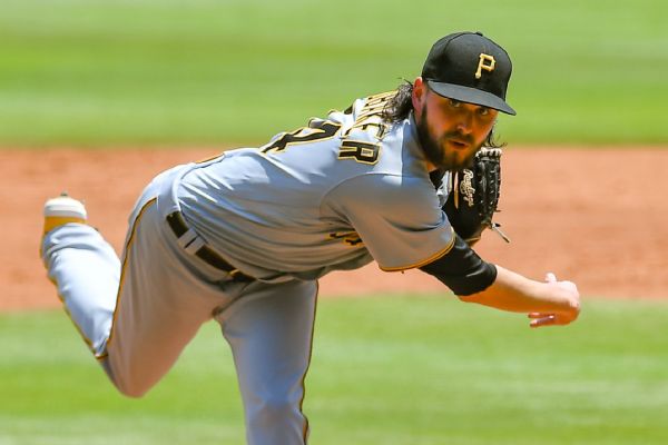 Yankees acquire RHP Brubaker from Pirates