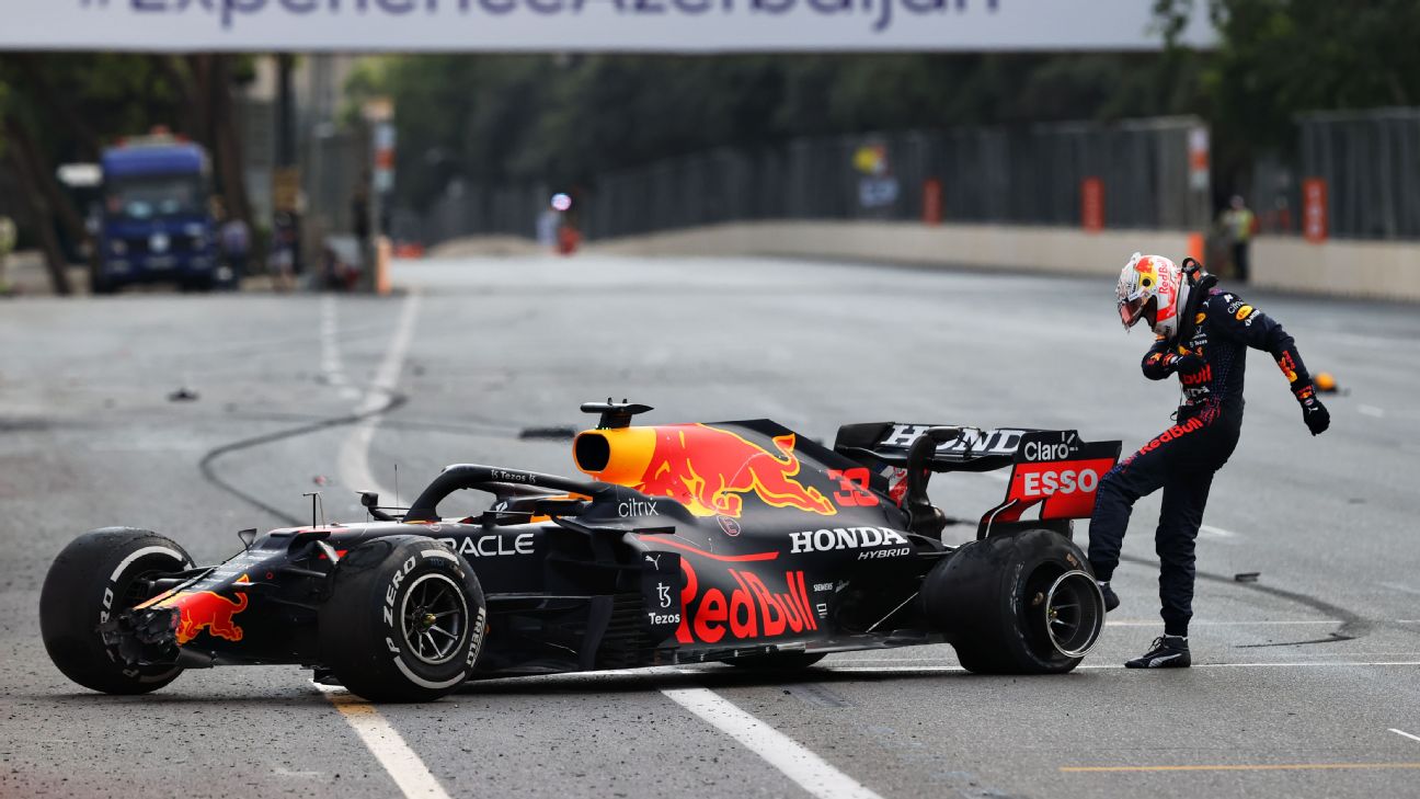 hjælp buste Prime Azerbaijan GP halted after Red Bull's Verstappen crashes
