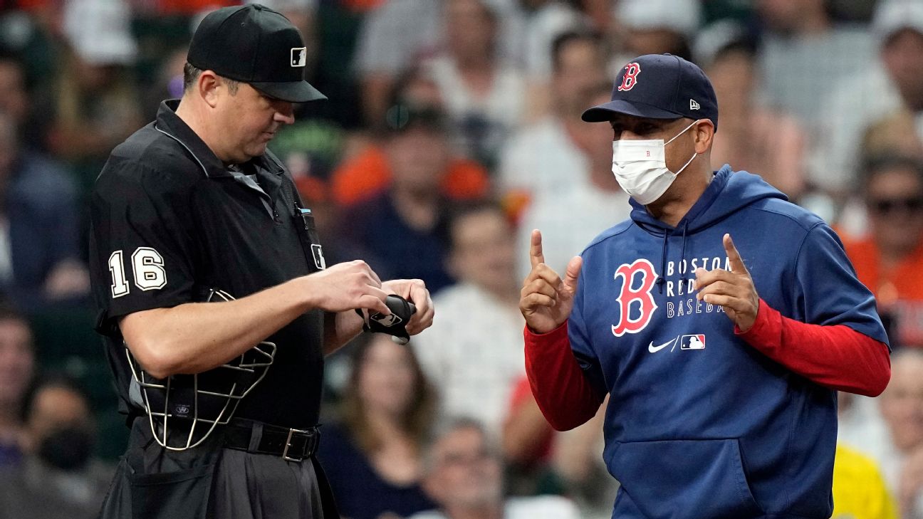 After a humbling suspension, Alex Cora's resilience was evident as he  nearly made history with the Red Sox - The Boston Globe