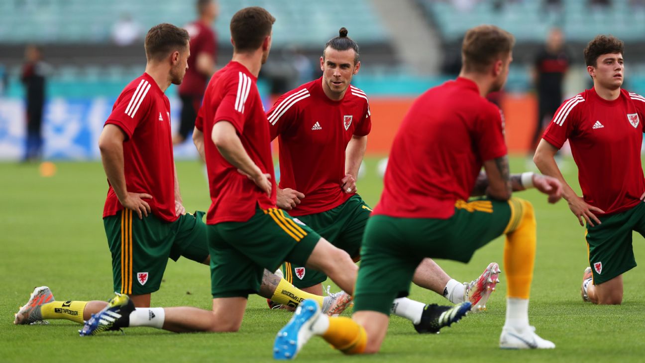 LIVE: Turkey, Wales meet in Group A