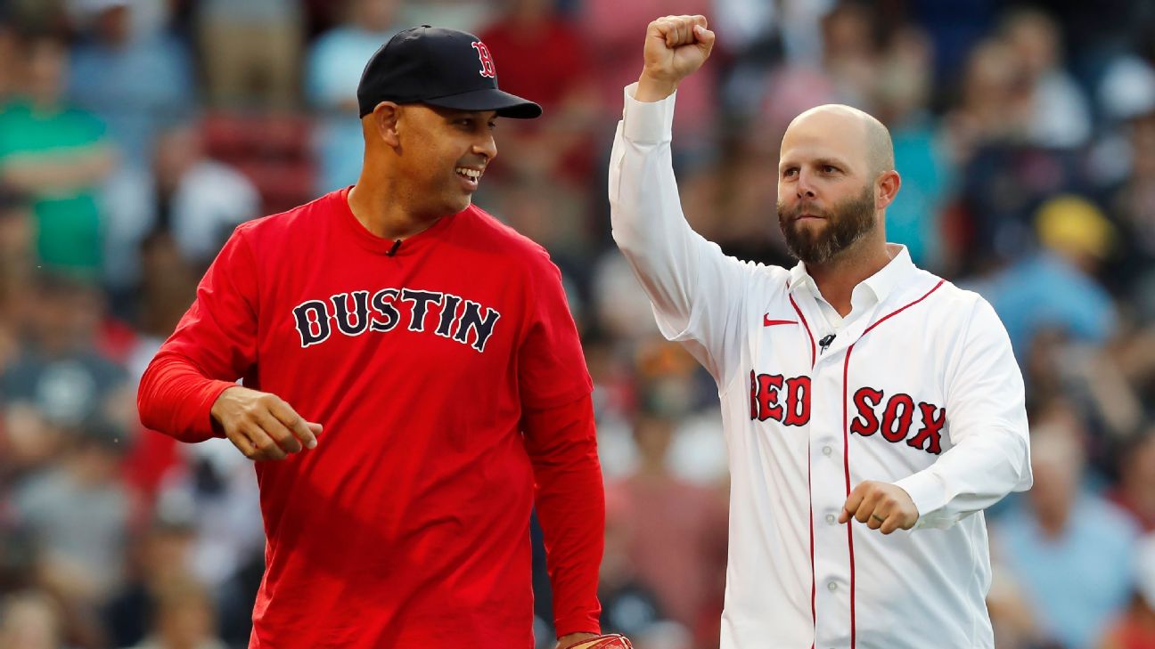 Dustin Pedroia serves as guest instructor at Red Sox camp