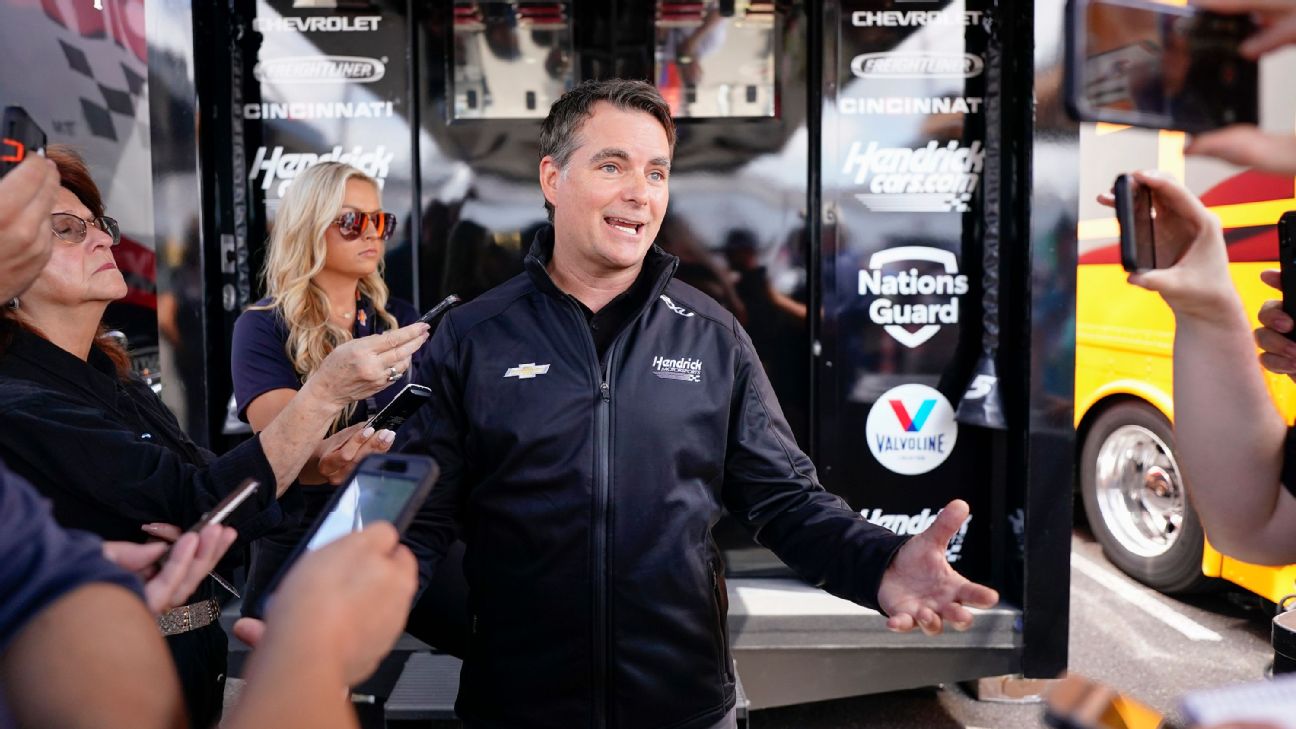 Jeff Gordon says time was right for new role at Hendrick 