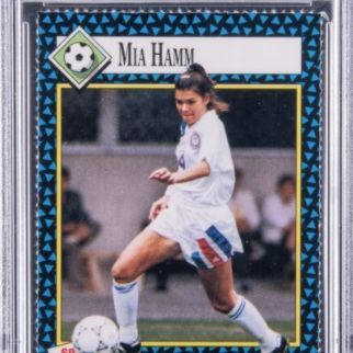 Mia Hamm rookie card sells for $34,440, a record for a female 
