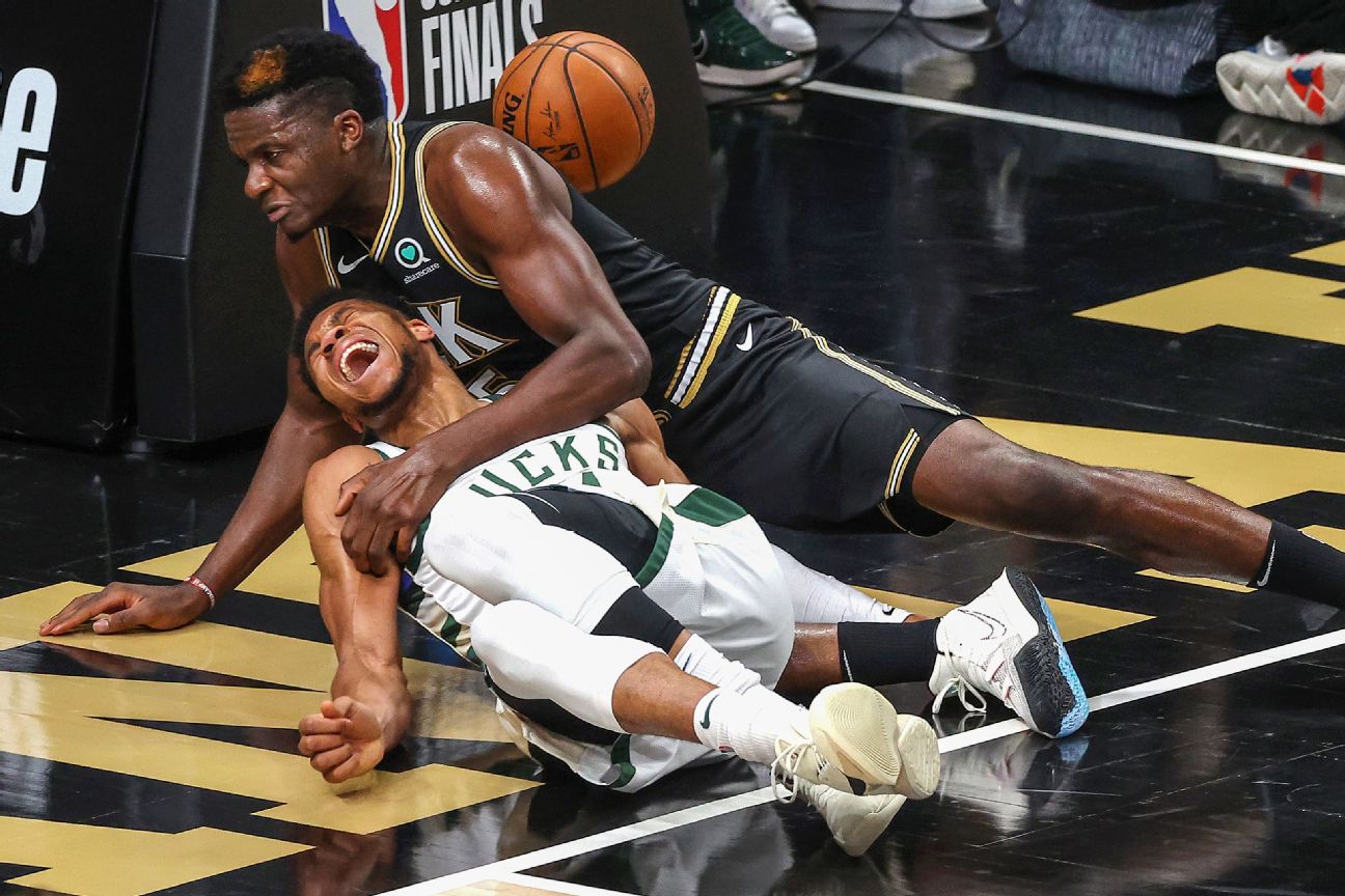 Bucks rule out Giannis for Game 5 vs. Hawks