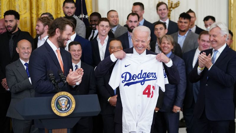 Los Angeles Dodgers se convierten en los primeros campeones en visitar al  presidente Joe Biden en la Casa Blanca