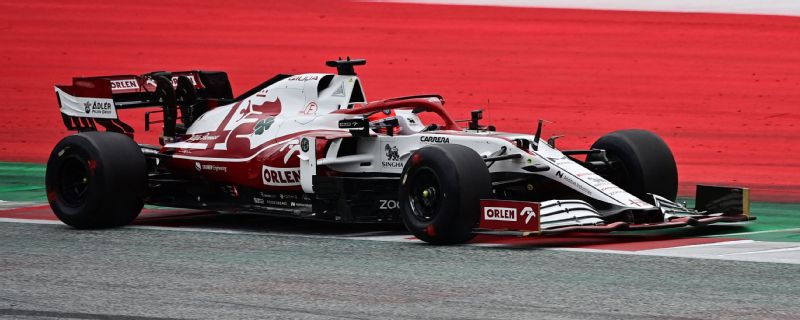 Raikkonen gets 20-second penalty for Vettel collision