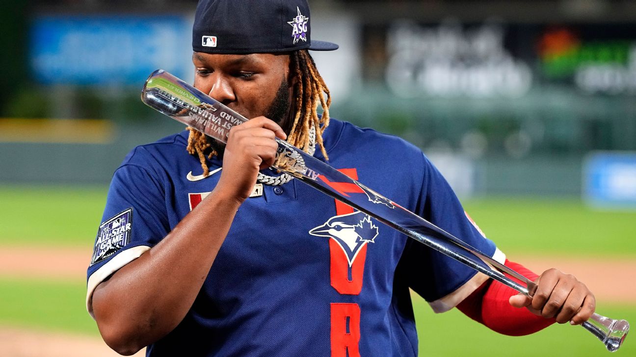 Father And Son Home Run Derby Champs Vlad Guerrero Jr Champions HR