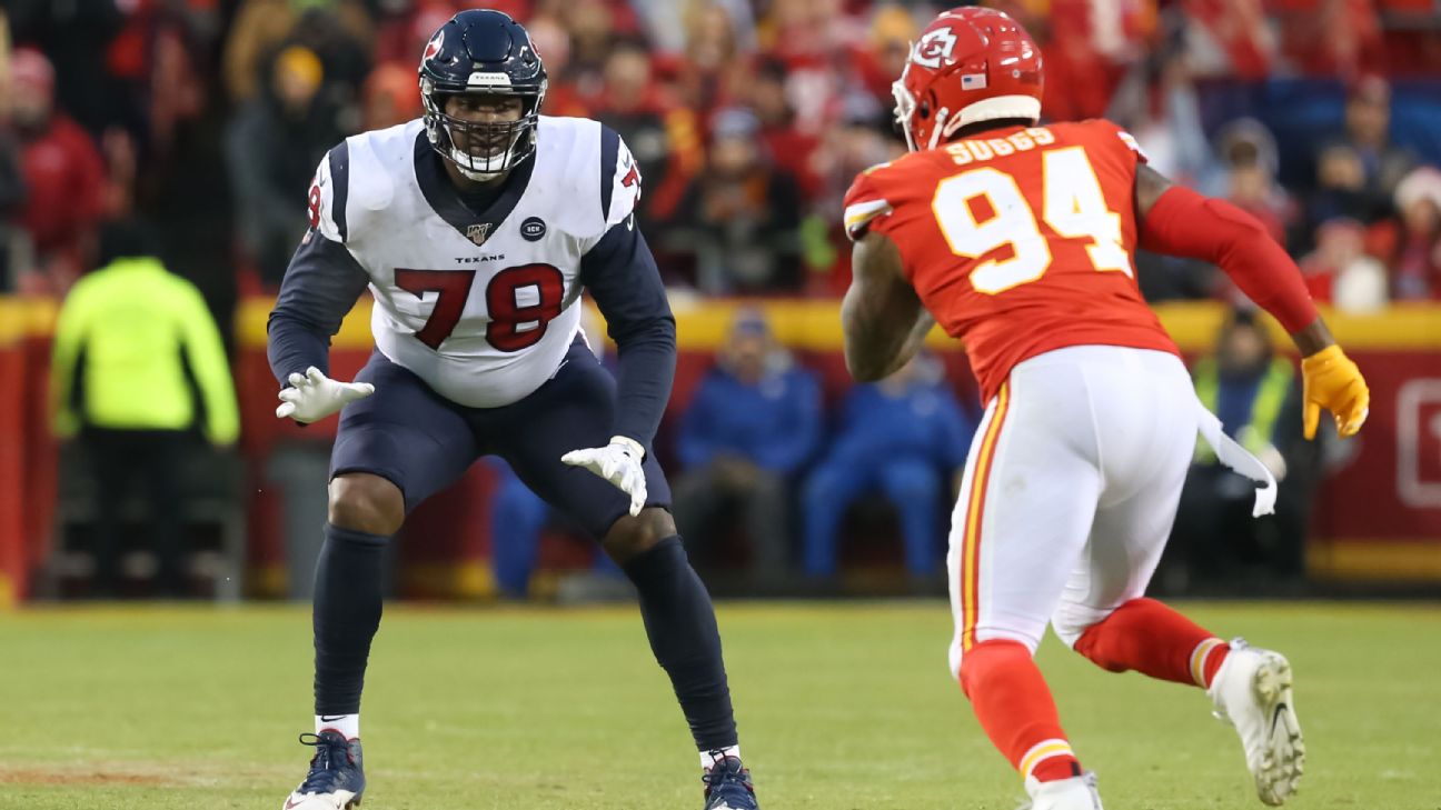 Texans Place RT Tytus Howard On IR