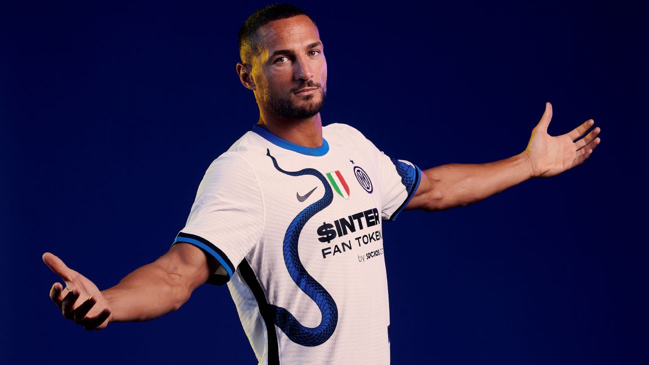 Milan's new kit for 2021-22 season: Snakes on a plain white - ESPN