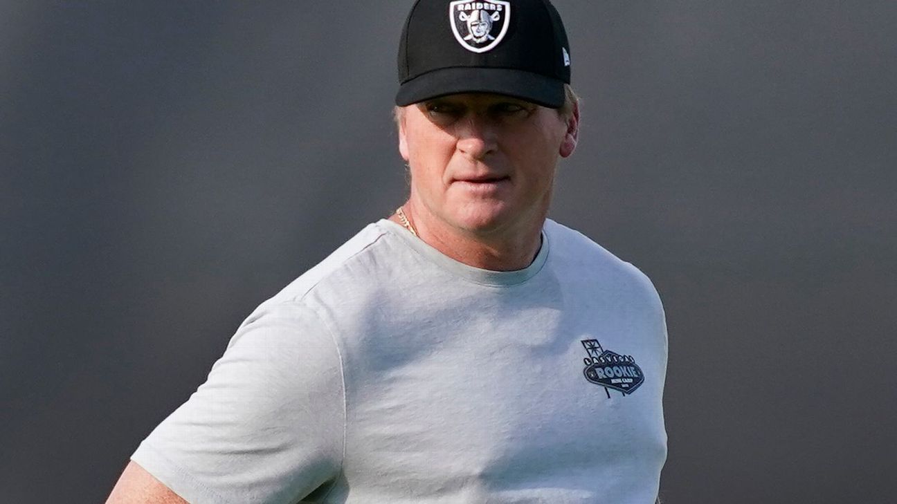 Jon Gruden out as Raiders coach over racist, misogynistic emails - Los  Angeles Times