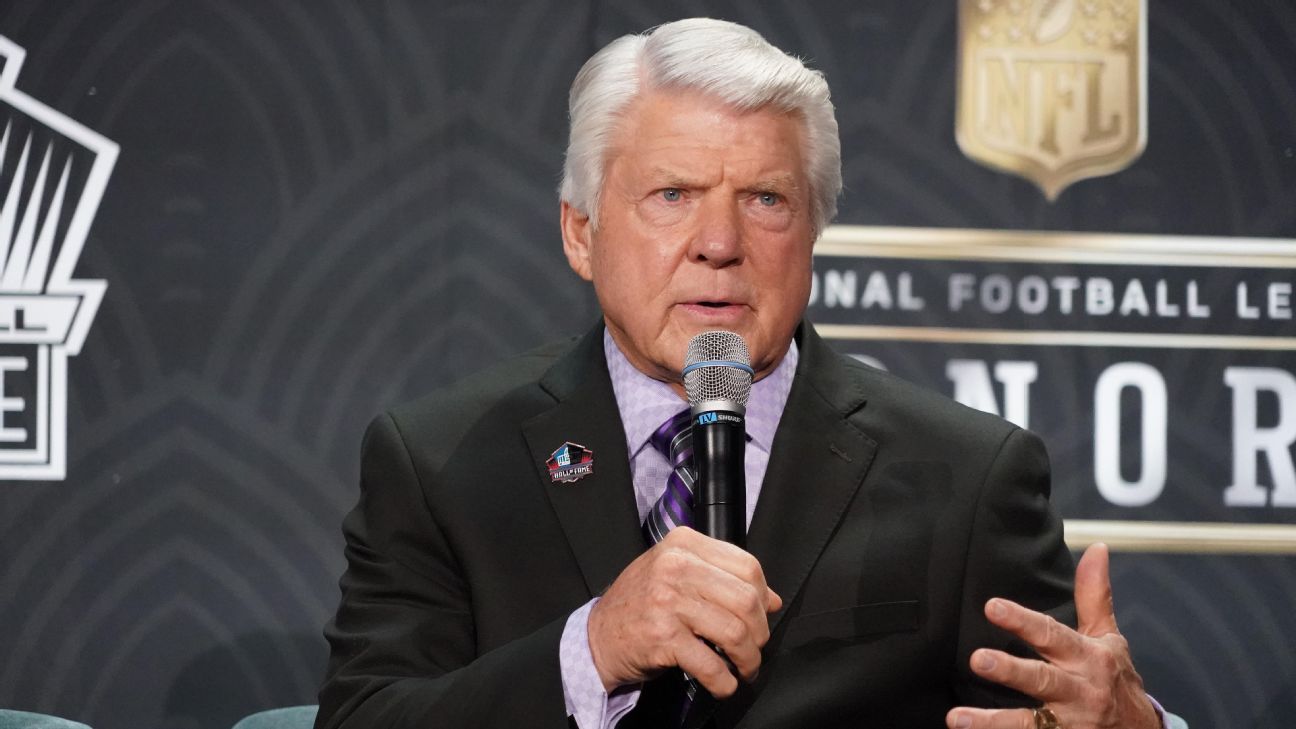 Troy Aikman on Jimmy Johnson's Ring of Honor snub: 'He's made it the Jerry  Jones Ring of Honor'