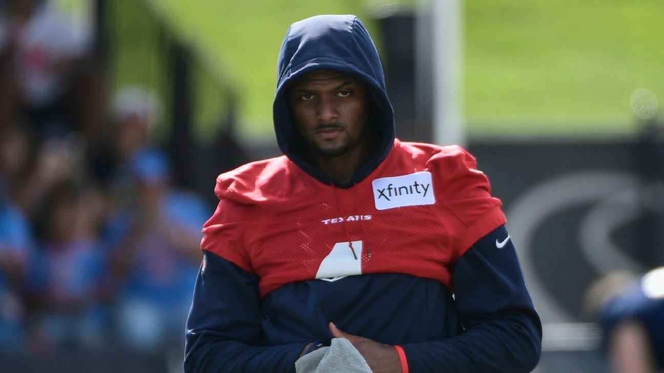 Texans offering trade-ins for Deshaun Watson jerseys