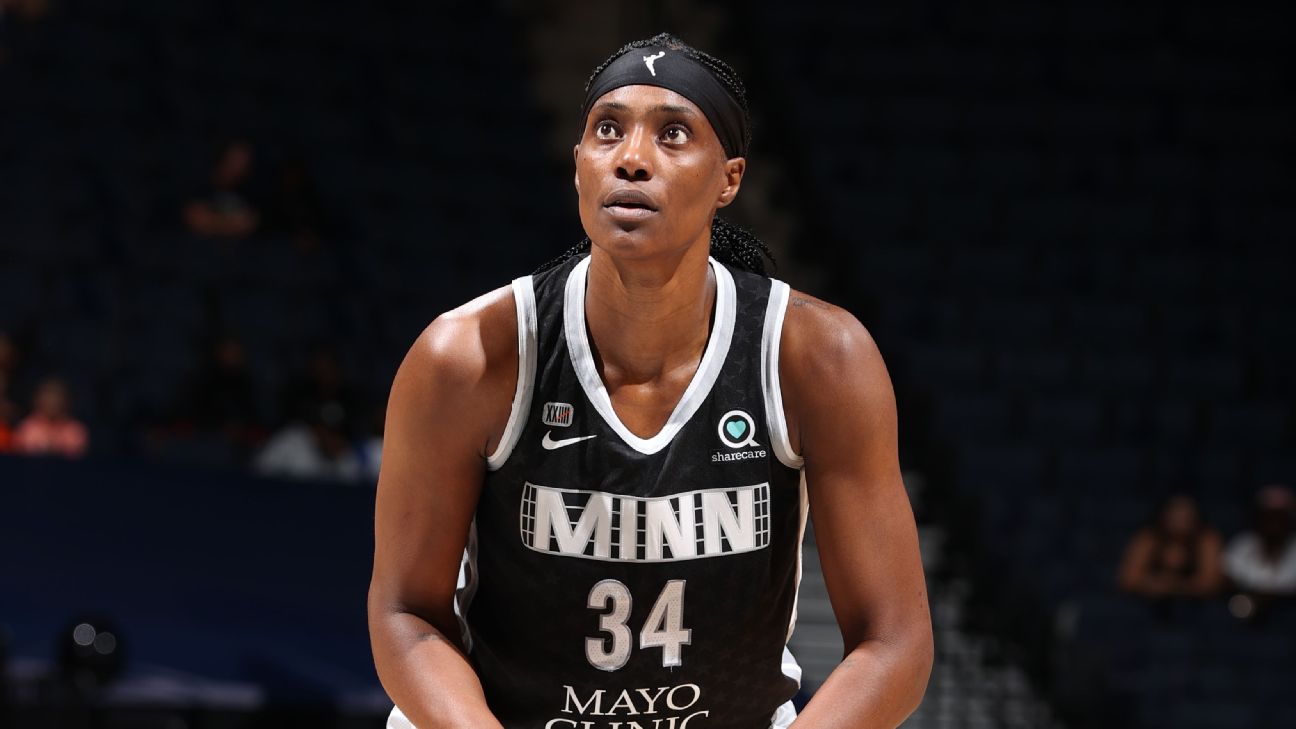 Sylvia Fowles re-signs with Minnesota Lynx for 15th and final WNBA