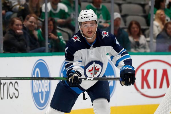 Jets avoid arbitration, sign Pionk to 4-year deal