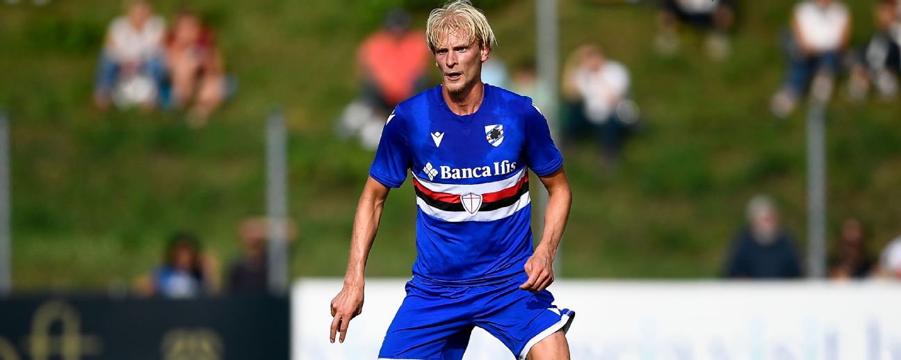 Morten Thorsby of Genoa celebrates with his team-mates after