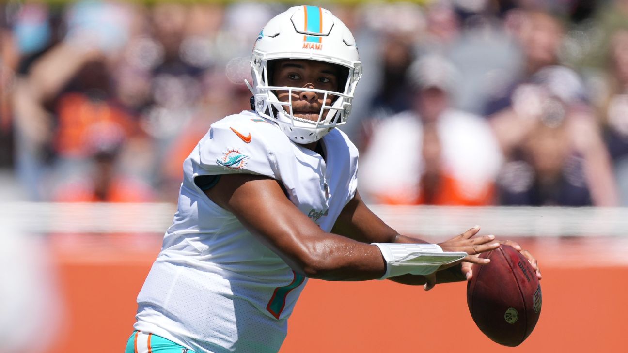 Dolphins head coach Brian Flores again says 'Tua's our quarterback