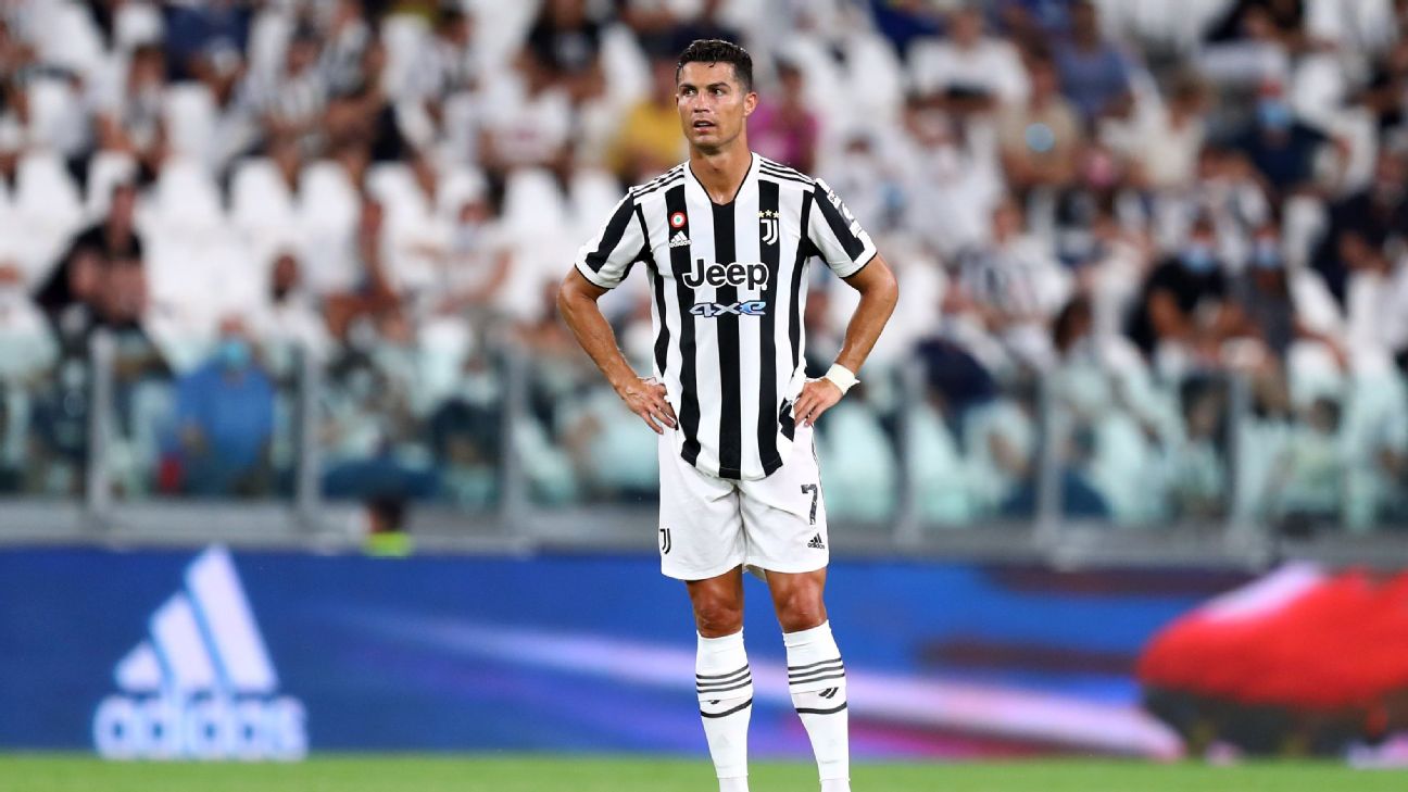 Ronaldo told me he's staying at Juve - Allegri