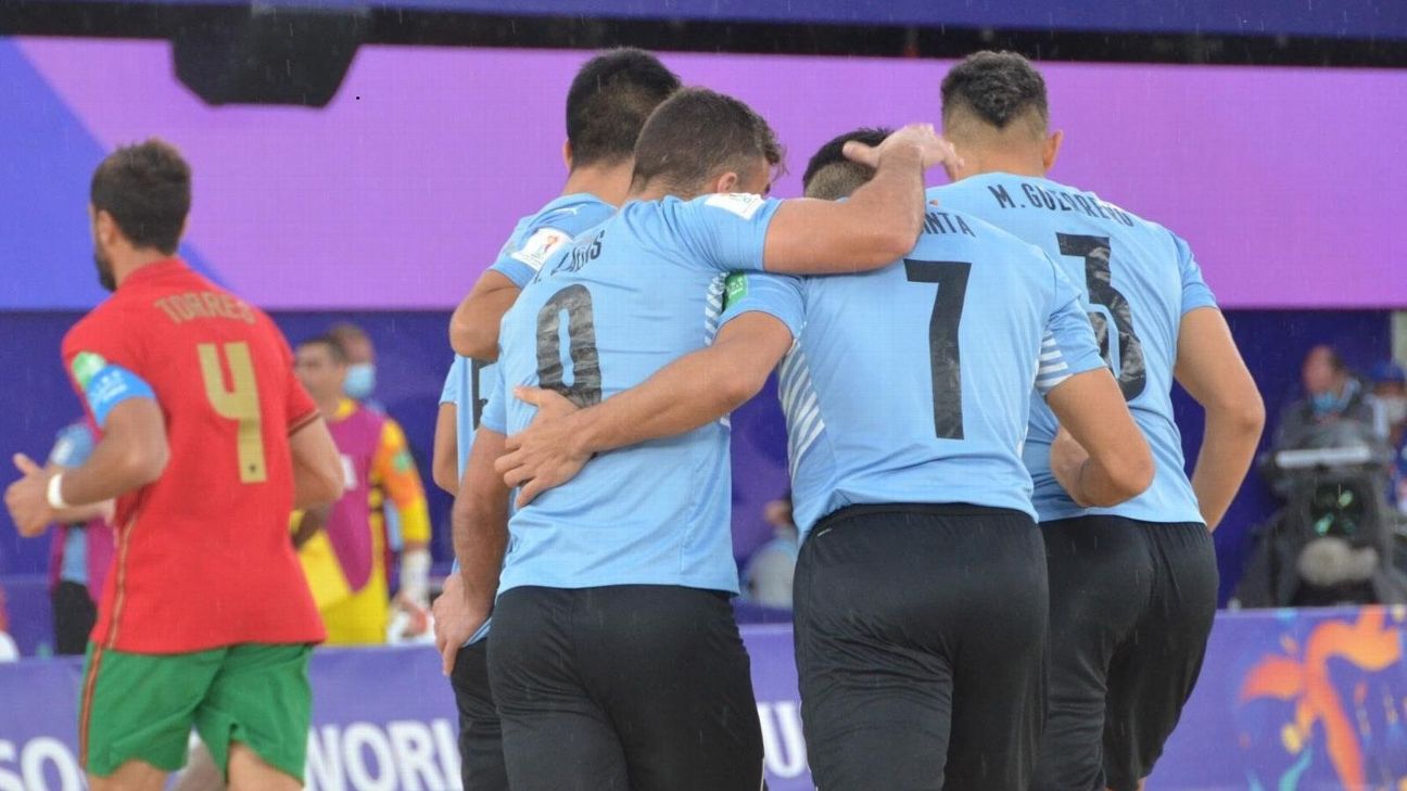 Batacazo de Uruguay en Fútbol Playa: eliminó a Portugal y pasó a cuartos -  ESPN