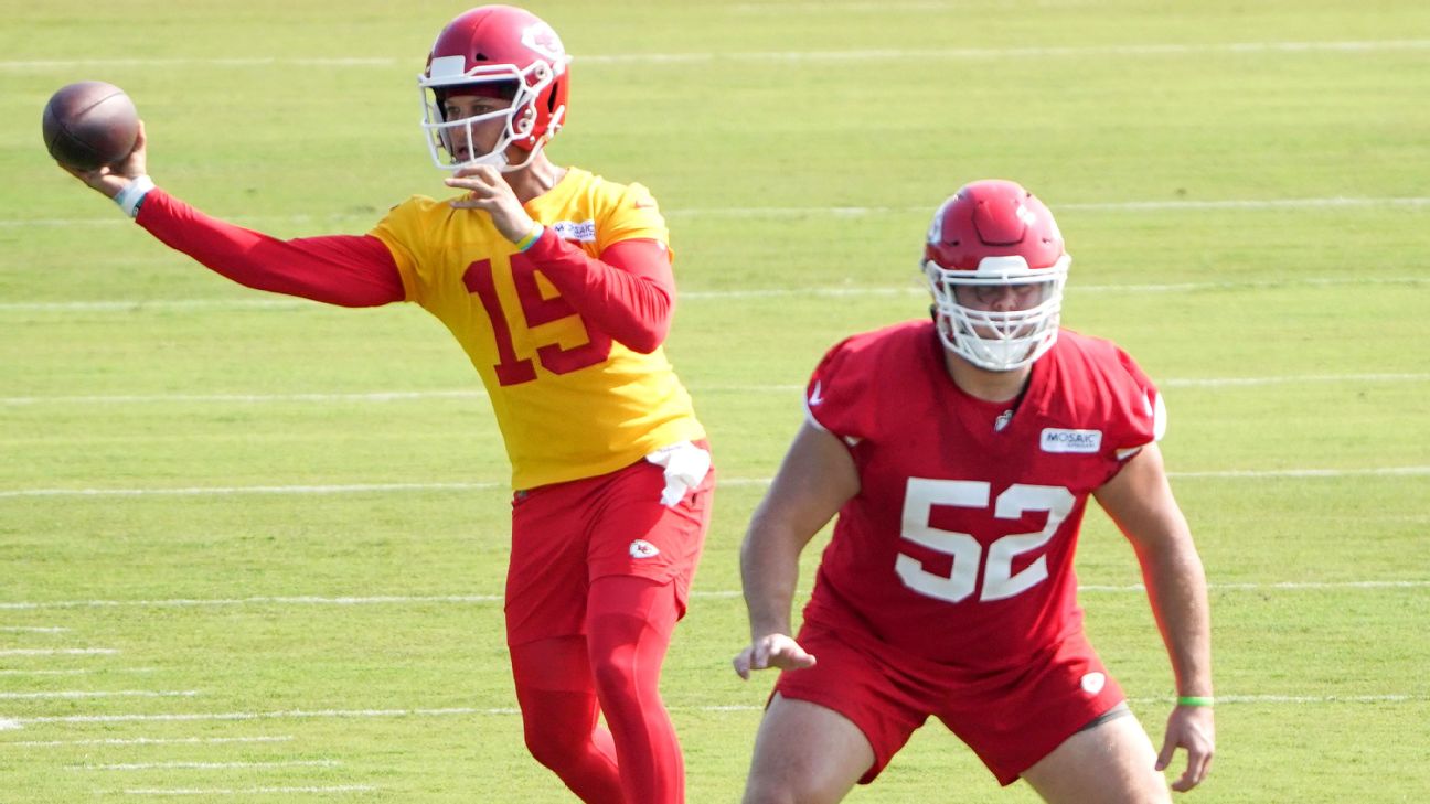 Kansas City Chiefs' Marquez Valdes-Scantling off to a good start with  Patrick Mahomes - ESPN - Kansas City Chiefs Blog- ESPN