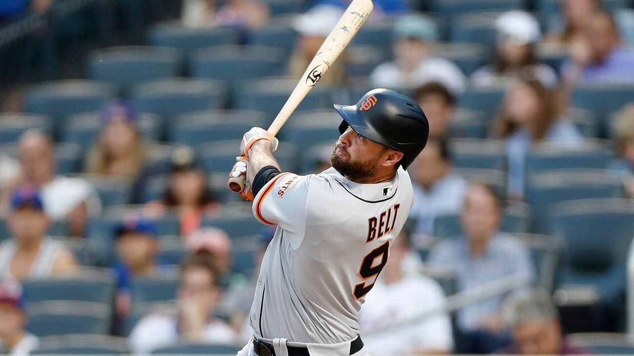 Giants' Brandon Belt 'found something' after time off, hits pinch homer
