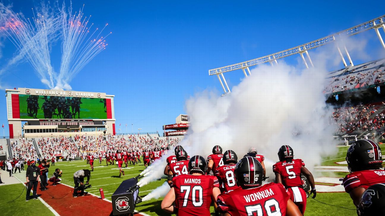 Wonnum Named SEC Defensive Lineman of the Week – University of South  Carolina Athletics