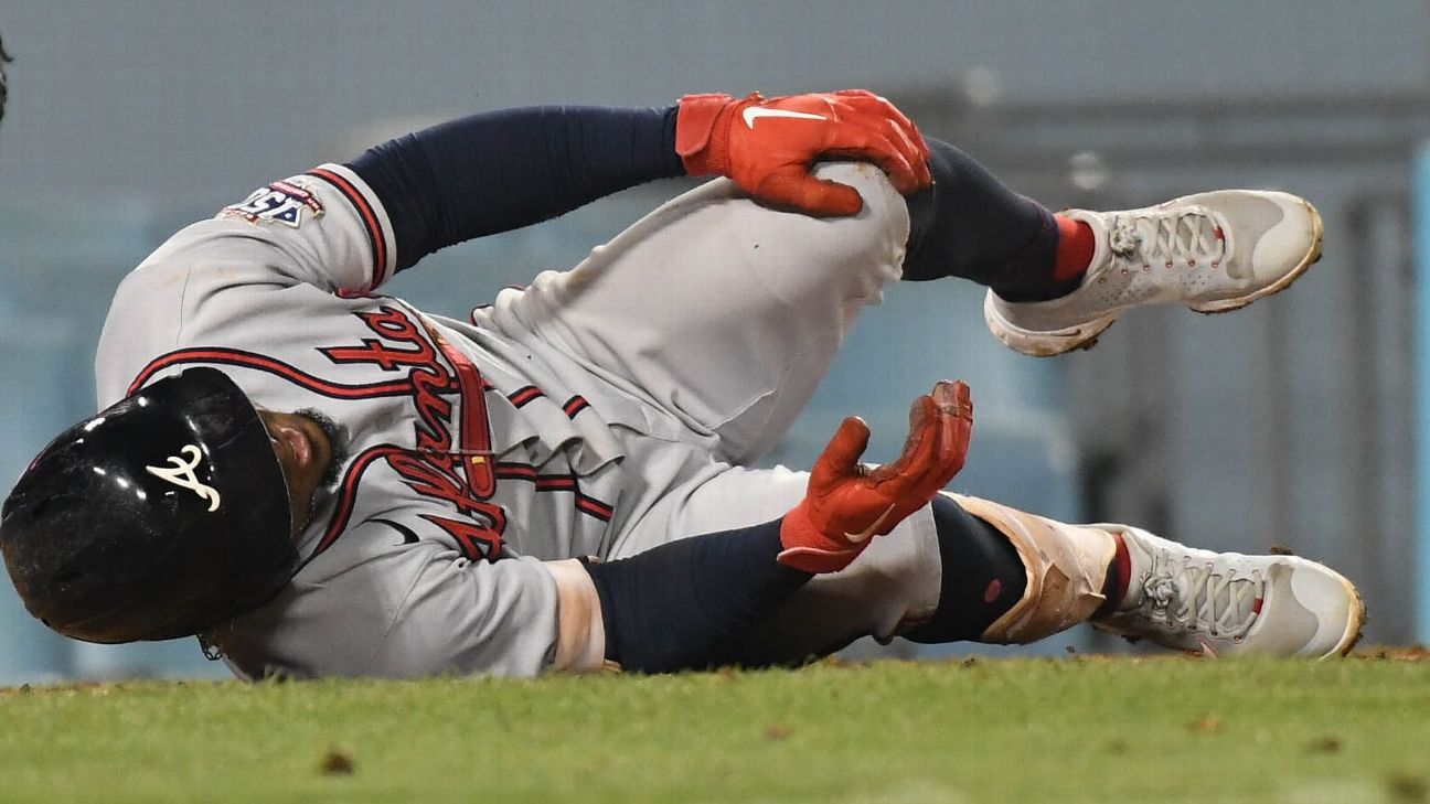 Atlanta Braves lose Ozzie Albies in fifth inning against Los Angeles