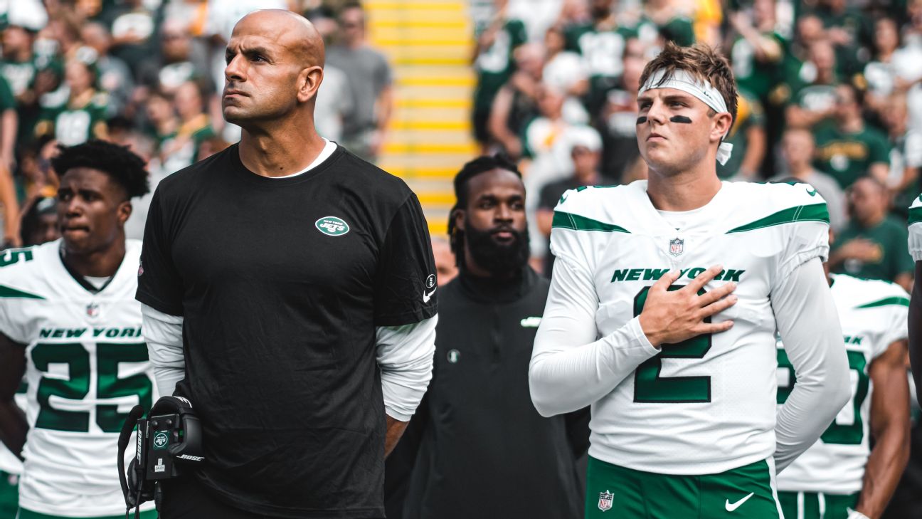 Robert Saleh defends Zach Wilson, New York Jets QB won't be benched in 2022