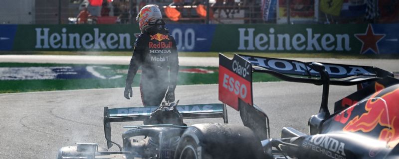 Verstappen calls Hamilton crash critics 'hypocrites'