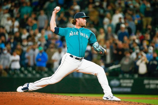 Mariners place RHP Steckenrider on restricted list