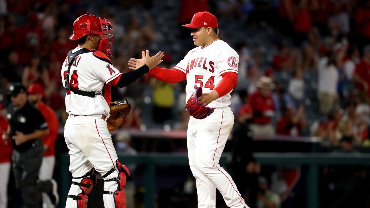 Red Sox rookie Bobby Dalbec figuring things out Los Angeles Angels