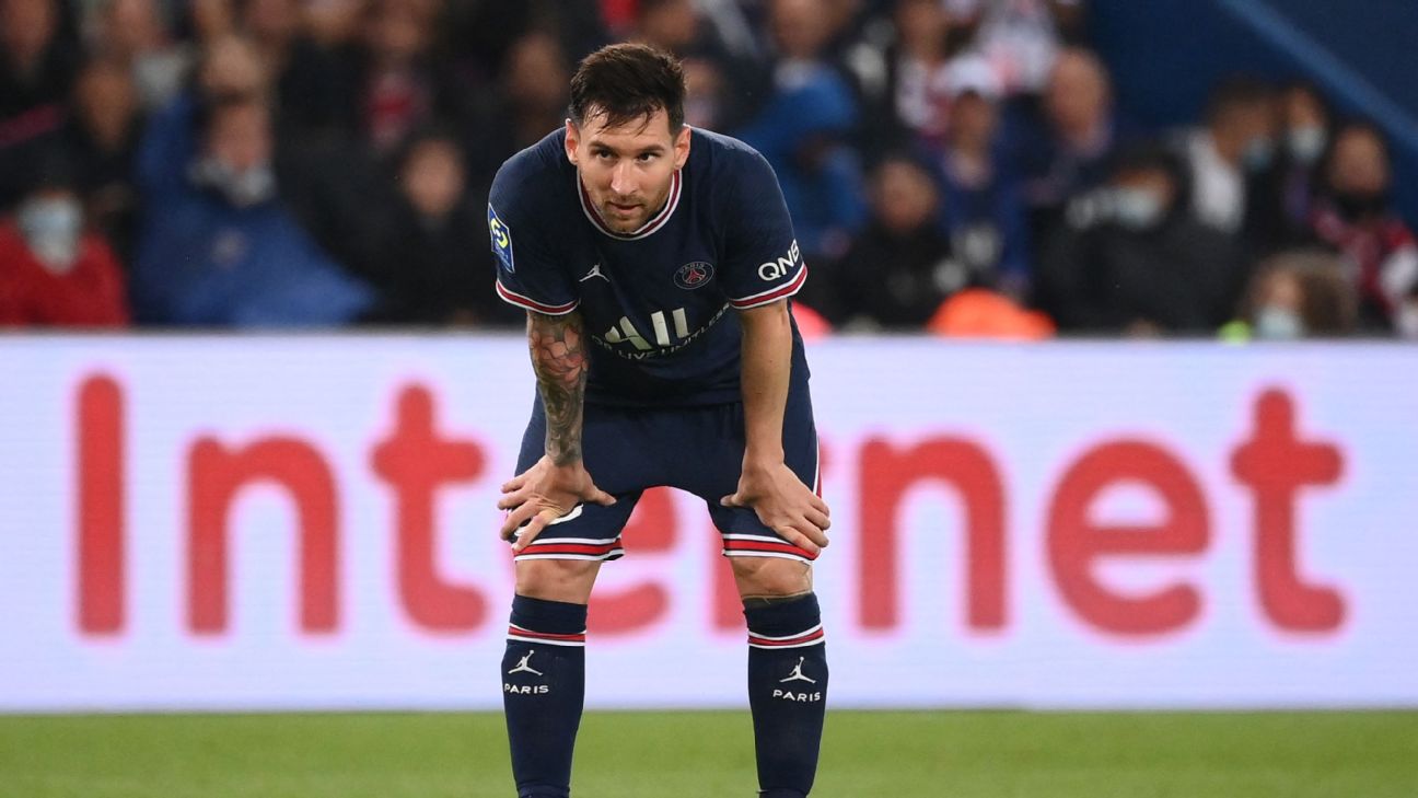 Messi bone injury scare for PSG, set for scans