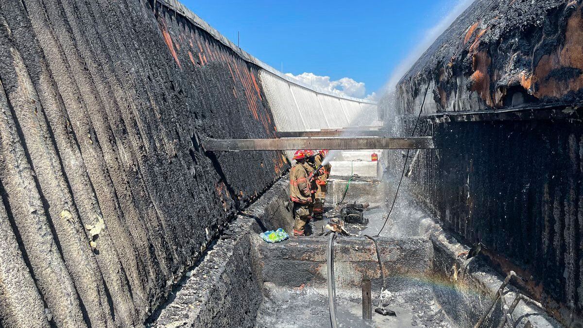 Construction fire reported in walls of Superdome, fire department says