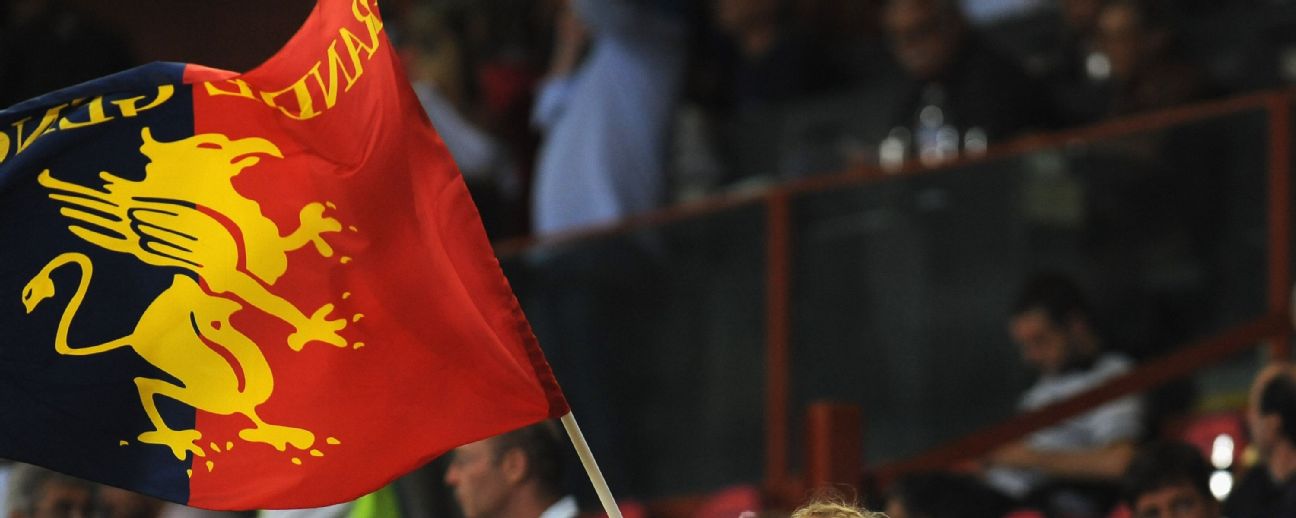 Genoa, Italy. 18th Dec, 2022. The Referee of the match Simone Sozza to  Seregno during Genoa CFC vs Frosinone Calcio, Italian soccer Serie B match  in Genoa, Italy, December 18 2022 Credit