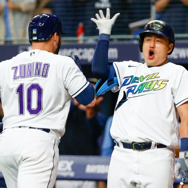 Rays top Marlins, reel in 2nd straight division title