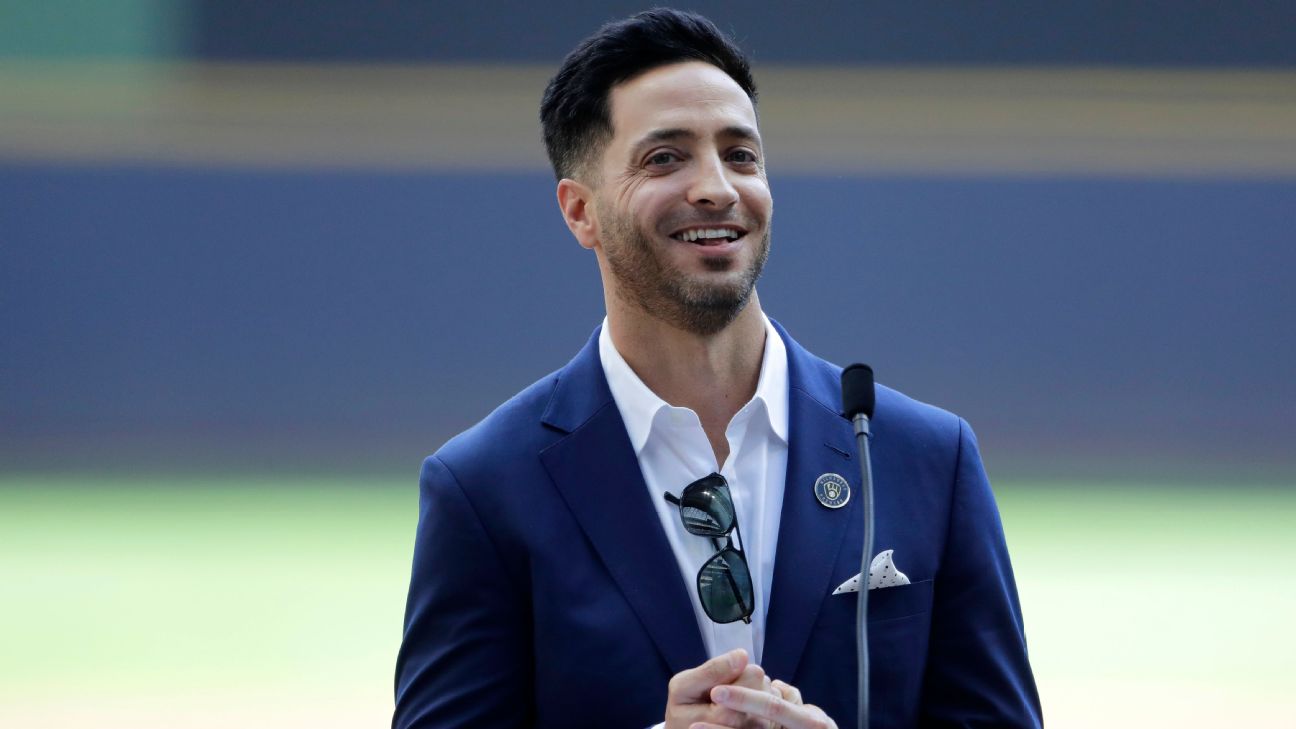 Outfielder Ryan Braun throws out 1st pitch before Milwaukee Brewers game,  says emotions 'very mixed' amid MLB retirement - ESPN