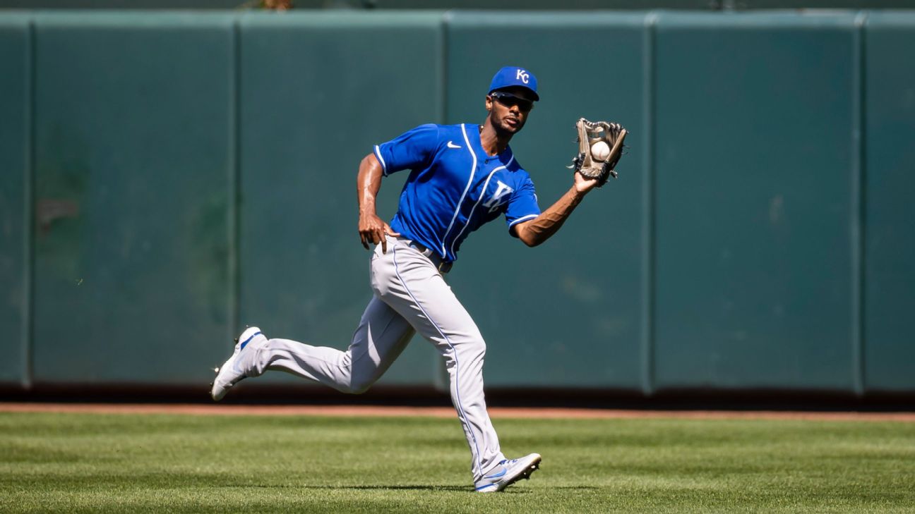 Royals CF Taylor is a finalist for second straight AL Gold Glove Kansas  City News - Bally Sports