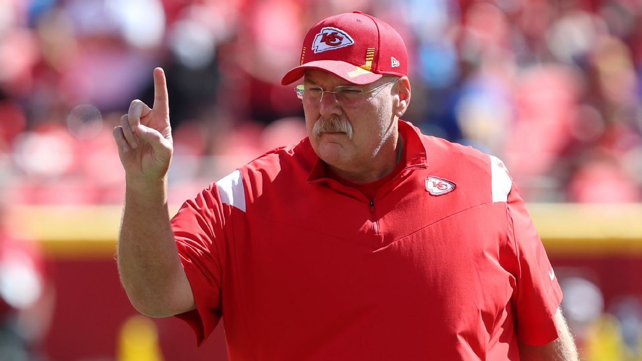 Kansas City Chiefs coach Andy Reid first to win 100 NFL games with two