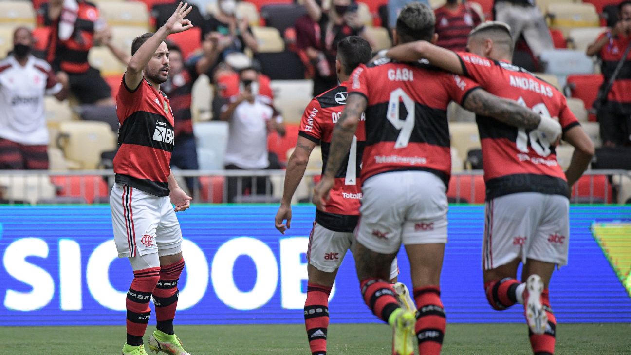 Flamengo bate o próprio recorde tiki-taka do Brasileirão 2021 e supera até Manchester City na temporada