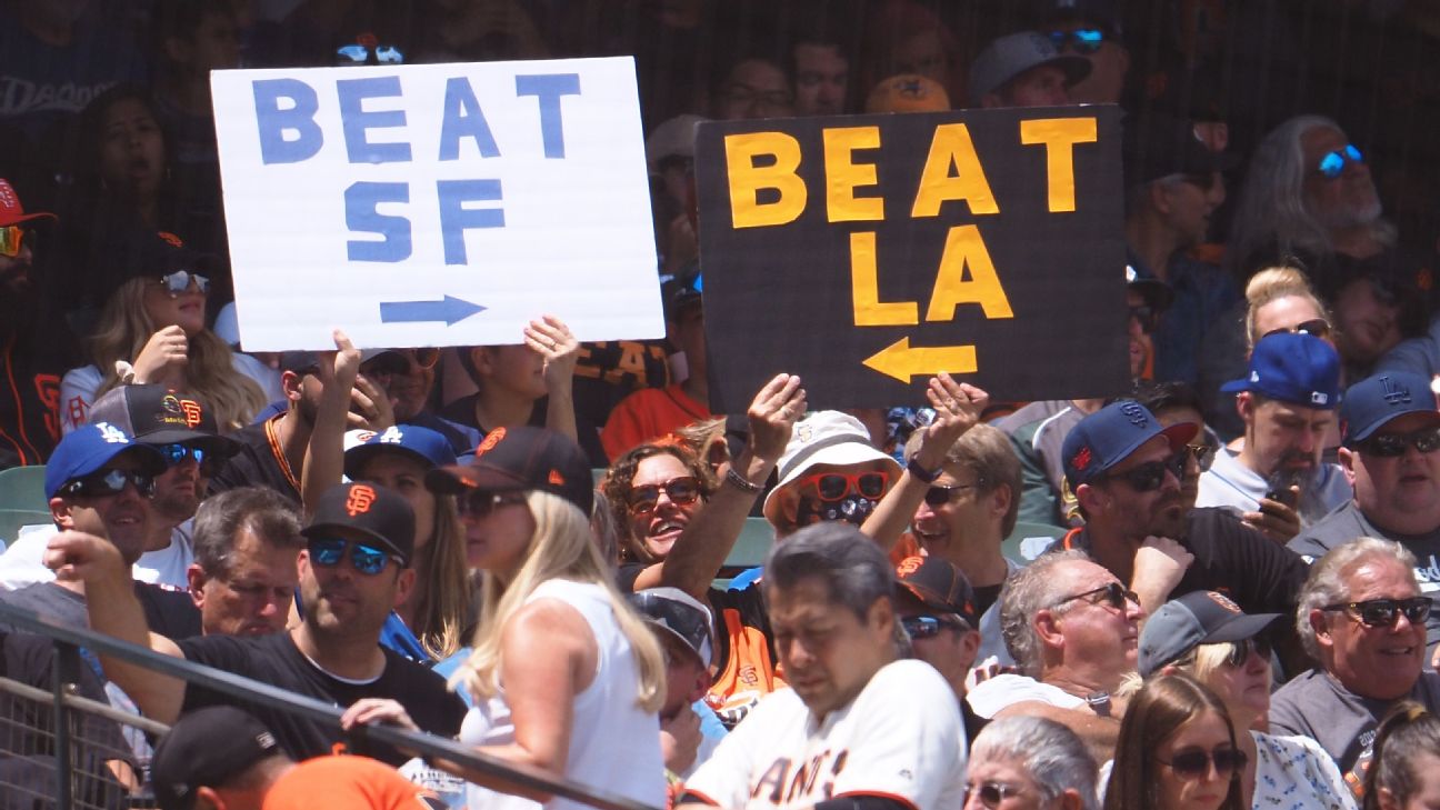 Giants beat Dodgers in Game 1 of historic playoff series