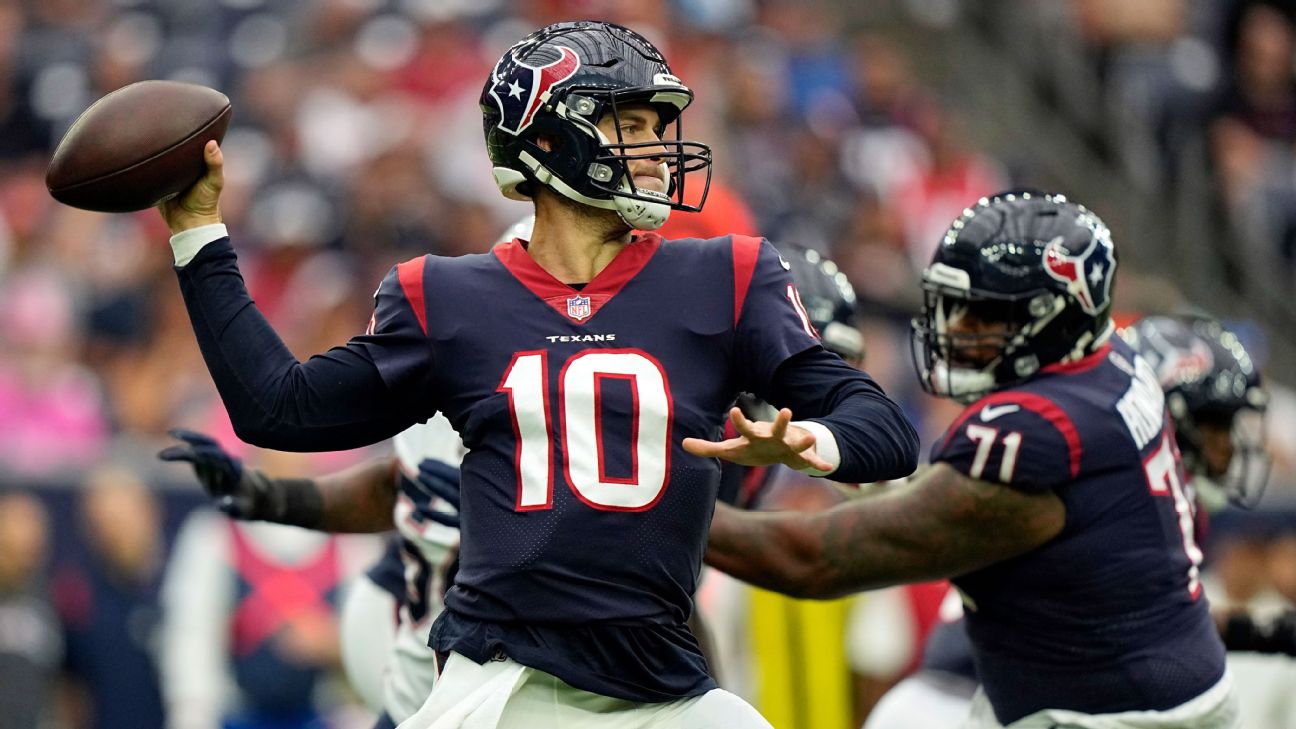 Texans to start QB Davis Mills vs. Cowboys, Kyle Allen benched