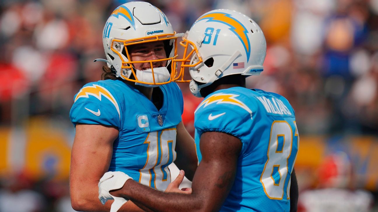 Herbert, Ekeler can be difference for Chargers in playoff chase