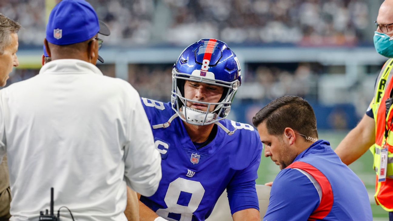 New York Giants QB Mike Glennon clears concussion protocol