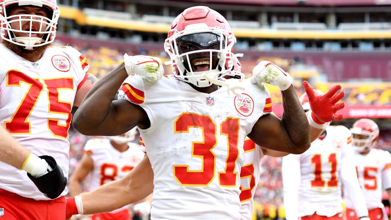 Kansas City Chiefs: LeSean McCoy signing backfired on Chiefs