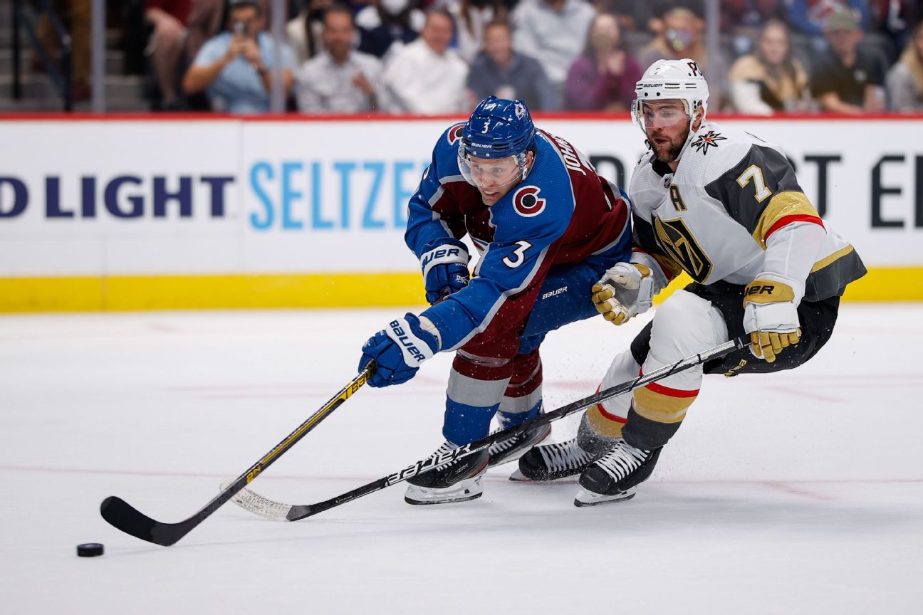 Blackhawks sign veteran Johnson to 1-year deal