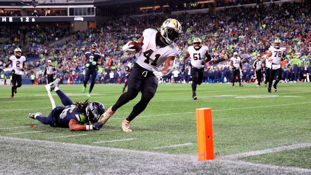 Alvin Kamara reaches milestone while helping Saints stop Seahawks