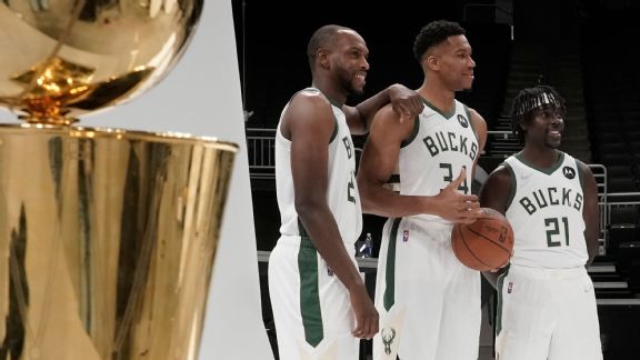 Khris Middleton Milwaukee Bucks Unsigned 2021 NBA Finals Larry O'Brien  Trophy Photograph 