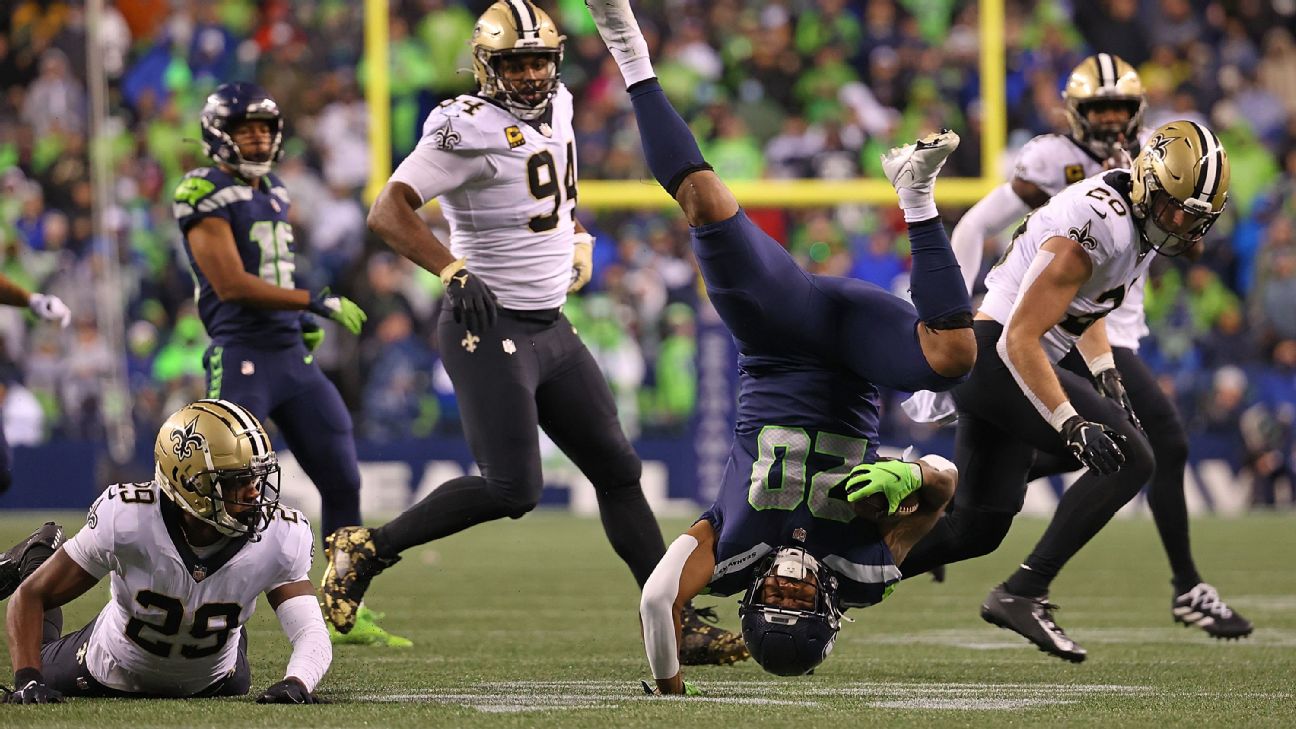 Russell Wilson takes blame for putting Seahawks in early hole