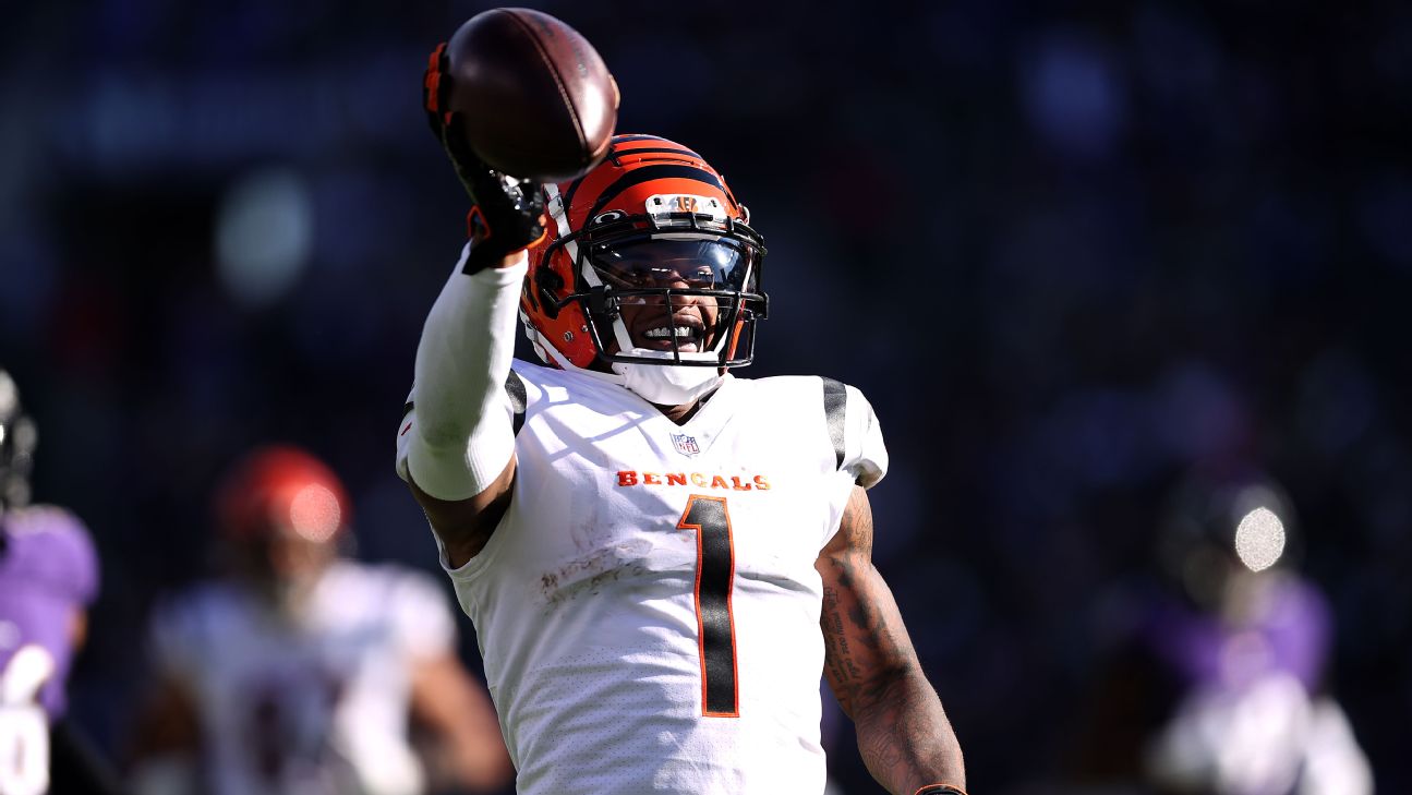 Burrow, Chase lead way as Bengals speed past Ravens 41-17